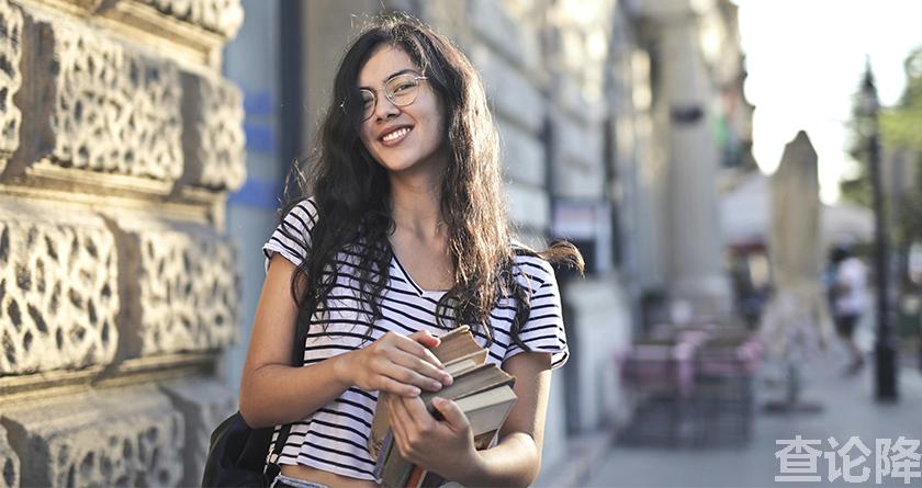 查论降，查论降官网，免费的论文降重检测系统